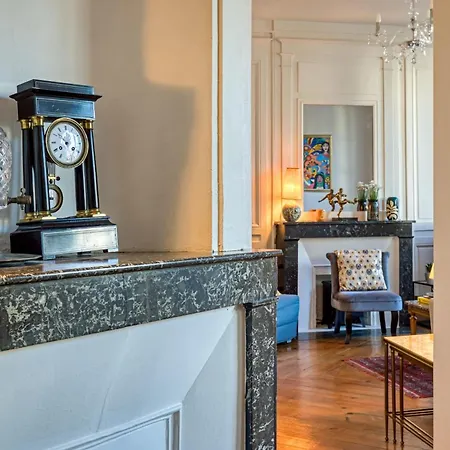 Fontenelle Magnifique F3 Haussmanien A *